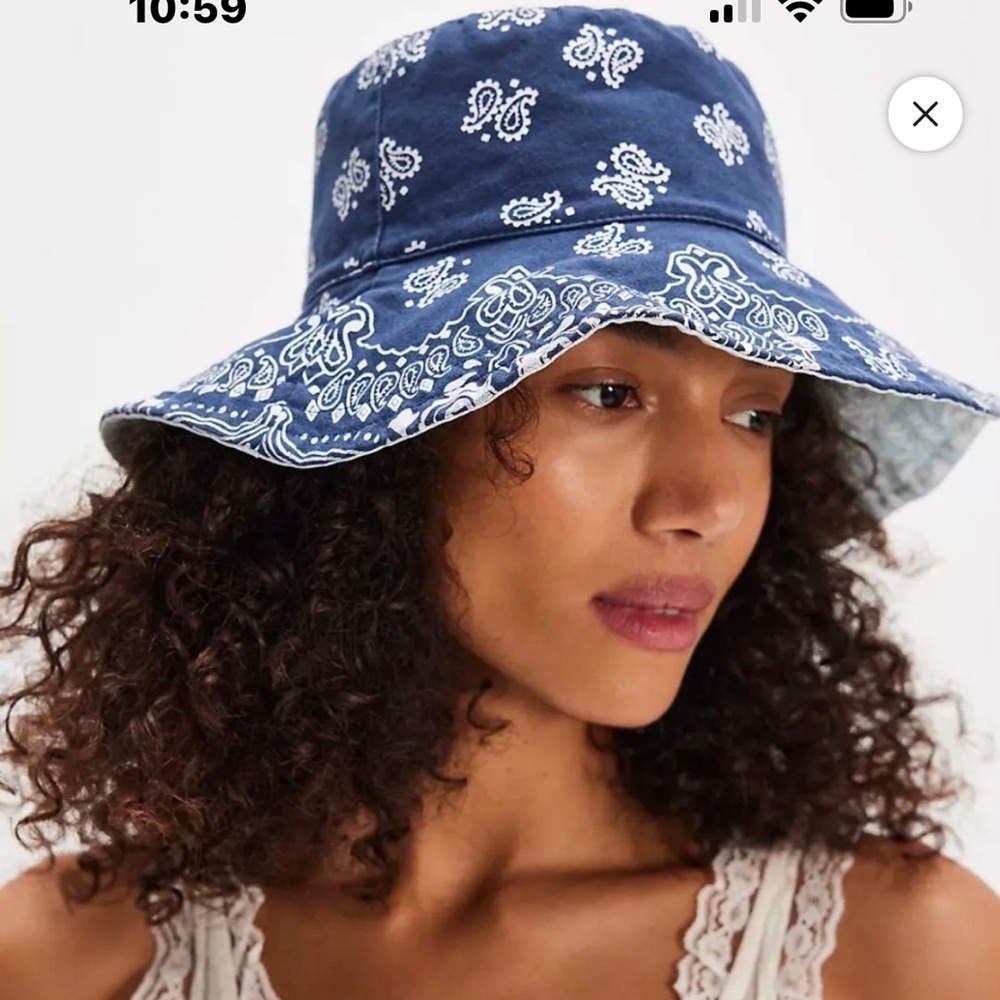 Free People Reversible Bucket Hat!!! NWT!!!